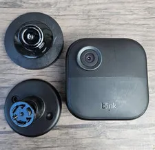 Blink Outdoor BCM00500U Wireless Security Camera w/ Mount A1