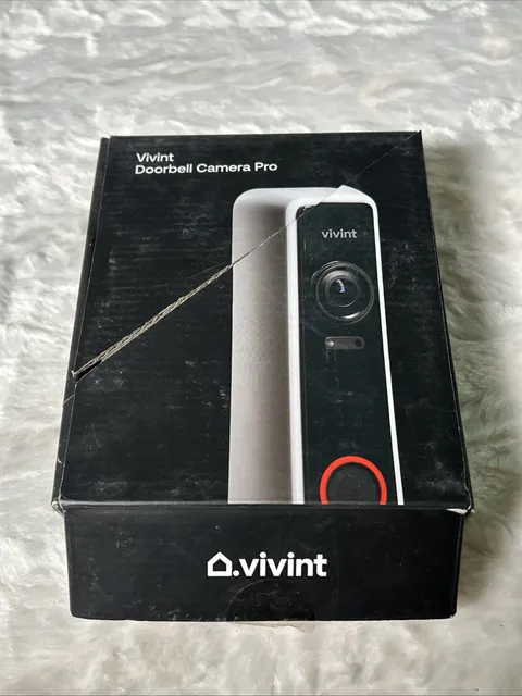 Vivint Doorbell Camera Pro VS-DBC300-WHT