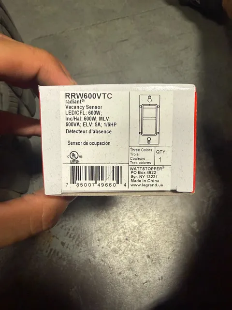 NEW PASS & SEYMOUR RRW600VTC RADIANT VACANCY SENSOR 600W 1P 3-WAY TRI-COLOR