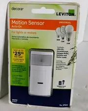 Leviton Decora IPS02-1LW Motion Sensor Auto-On Switch Factory Sealed 
