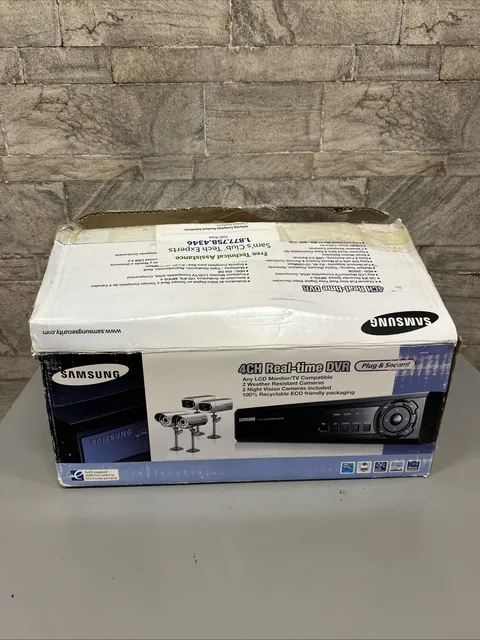 Samsung SHR-1041k Digital Video Recorder (DVR) With 4 Cameras Remote