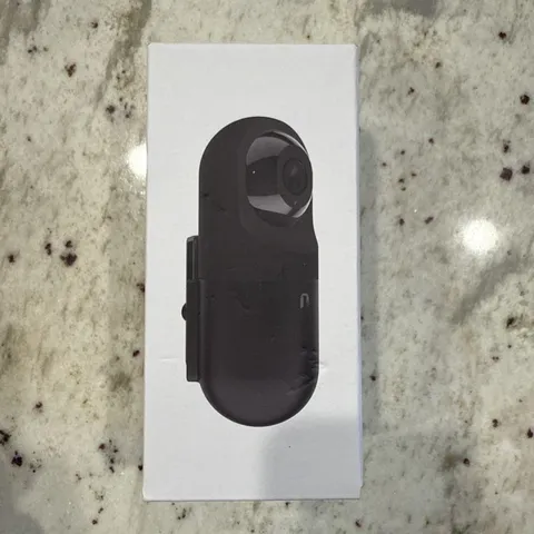 Ubiquiti Wall Mount for UniFi UVC G5 & G3 Flex Camera (UVC-G3-FLEX-PWM-BLACK)
