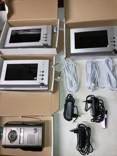 Interphone Video Colors 3 Screens Never Used