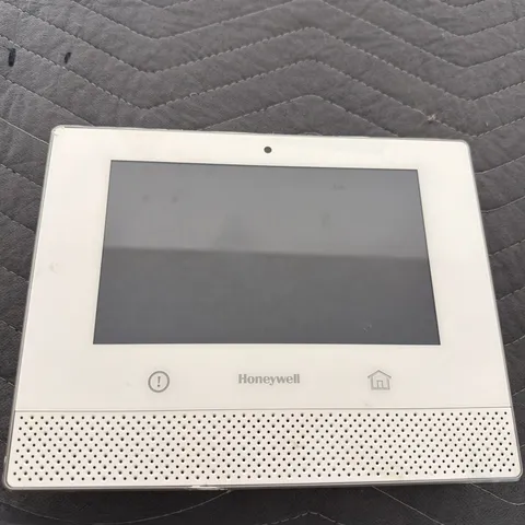 Honeywell Lyric LCP500-L Wireless Touchscreen Controller Alarm Panel - Untested