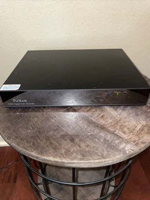 Funlux ZMD-DX-SAN8 H.264 Digital Video Recorder 1TB HDD Unit Only