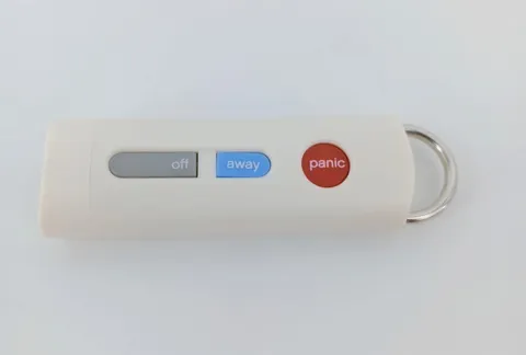 New SimpliSafe Keychain Remote Fob Original Generation White (NON-USB)