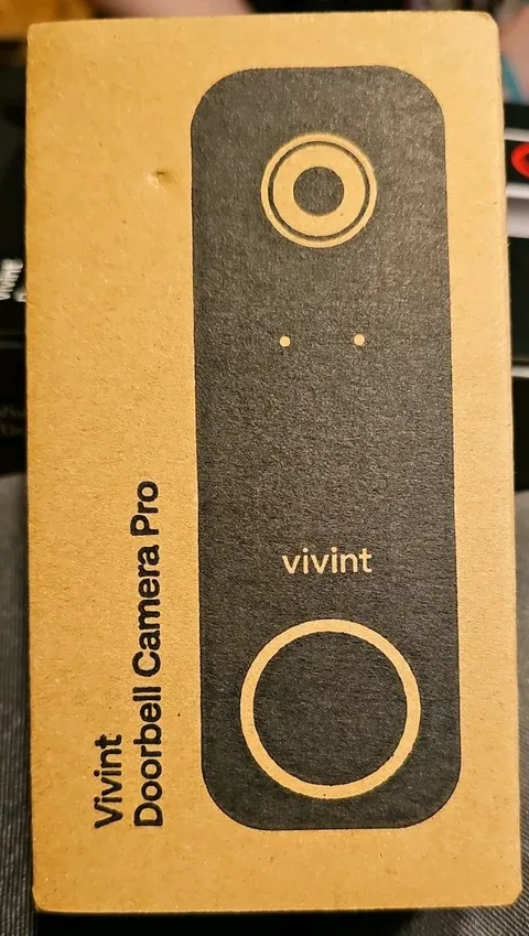 Vivint Doorbell Camera Pro Gen 2 VS-DBC350-WHT Smart Video Doorbell New