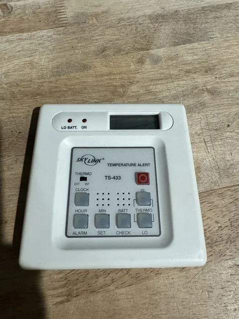 Skylink TS-433 Temperature Alert Used