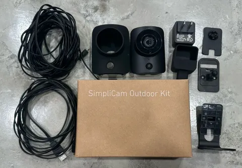 SimpliSafe Indoor Camera Wi-Fi HD Security Camera w/ Outdoor Adapter Set SSCM1