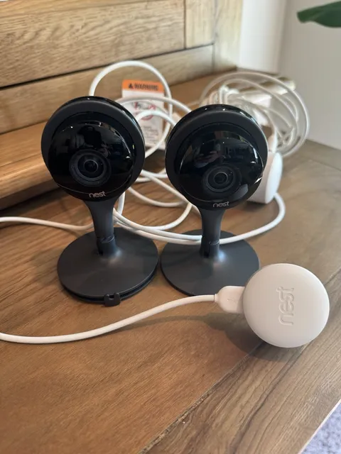Nest Indoor Gray Set Of 2 Cameras Working Condition Home Security