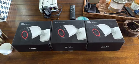 Vivint Outdoor Camera Pro 1080p Wi‑Fi Outdoor Bullet Camera 3‑Pack White