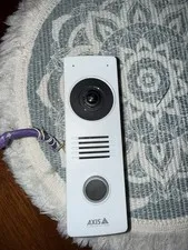 AXIS I8116-E is a commercial-grade network video intercom
