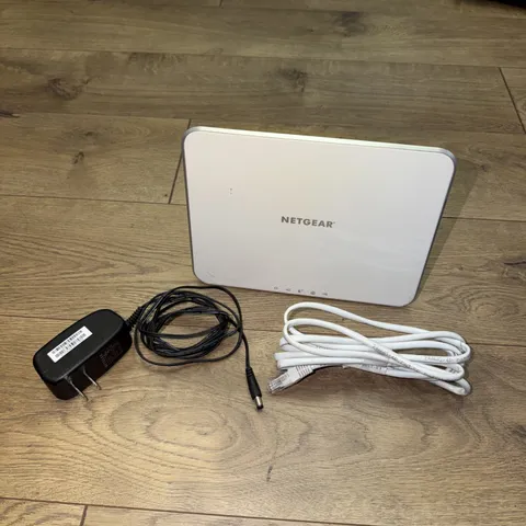 Netgear Arlo Security Base Station VMB3000 w/ Power Adapter & EthernetNo Cameras