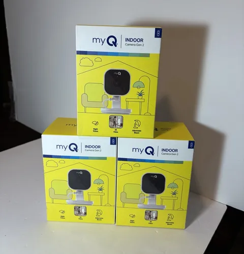 myQ Indoor Camera Gen 2 2K Wi-Fi Indoor 3-Pack Night Vision Motion Two-Way Audio