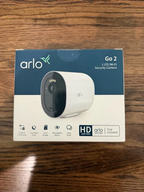 Arlo Go 2 LTE Wi-Fi 1080p Spotlight Night Vision Outdoor Bullet Camera VML2030
