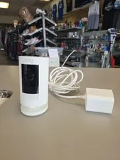 Ring Stick Up Cam Security Camera White 5UM7E5 NO BATTERY W/ CHARGER On Stand