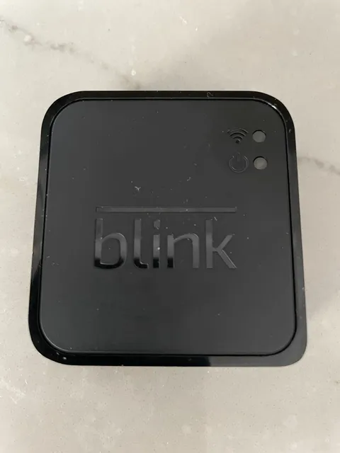 Blink Sync Module 1st Gen WIFI Indoor/Outdoor Home Security System BSM00203U