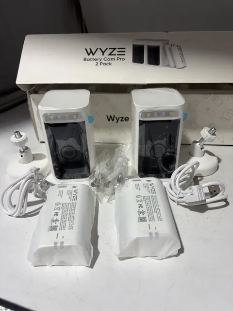 Wyze Battery Cam Pro 2 Pack WYZECOP-RB2PK Wireless 2k HD Color Night Spotlight