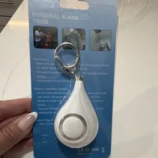 MSA-780 Personal Alarm 130 dB Keyring Keychain, White ABS Battery Powered