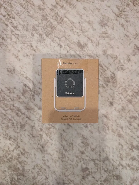 NEW Petcube Cam Pet Monitoring Wi-Fi Camera with Built-in Surveillance CC10US
