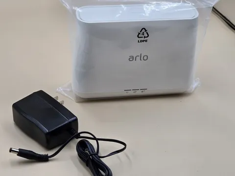 Netgear Arlo Pro Base Station VMB4000 W/ Power Supply Arlo