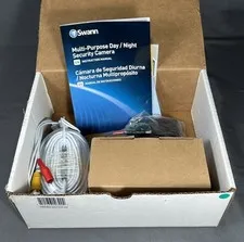 Swann SWPRO-842CAM-US 900TVL High-Resolution Security Camera NEW