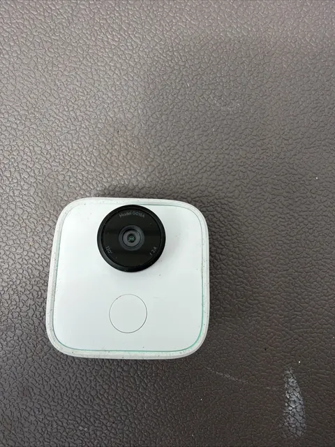 google clips camera Very Clean Working