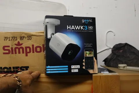 Geeni Hawk 3 Outdoor 1080p HD WiFi Security Camera – Weatherproof SEALED BOX