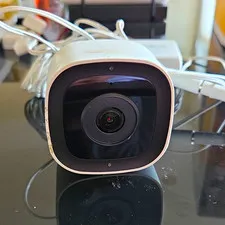 Alarm.com Wireless Video Camera And Speaker ADC-V523X