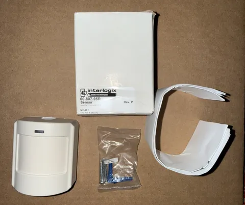 GE Interlogix 60-807-95R Sensor NX-481 Pet Immune Motion 319.5mhz New Battery