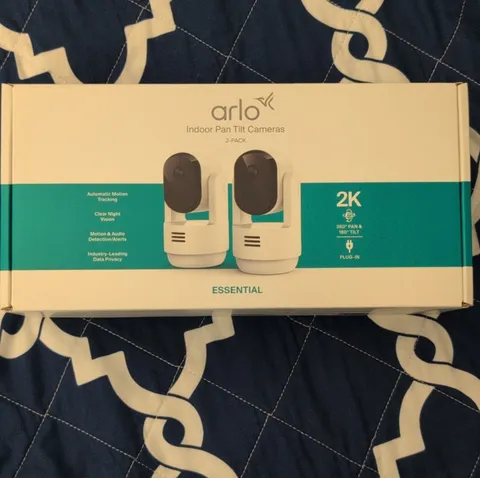 *NEW* Arlo Essential Indoor Pan Tilt Cameras 2-Pack 2K  Wi-Fi Night Vision