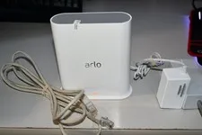 NETGEAR Arlo PRO VMB4540 Smart Hub Base Station & oemPower Adapter W1F