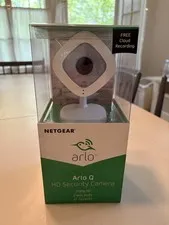 Arlo Q VMC3040-100NAS 1080p HD Wireless Security Camera with Audio
