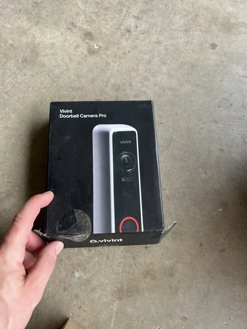 Vivint Pro VS-DBC300-WHT Outdoor Doorbell Camera