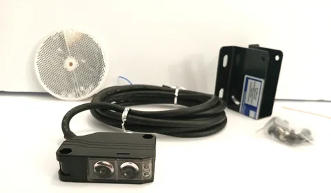 Retro Reflective Photo Sensor Switch PB1200 Gate Opener Only Needs New Reflector