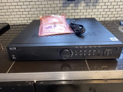 LTN8916 16CH H.264 NVR CVBS 4 STATA AC 100-240v