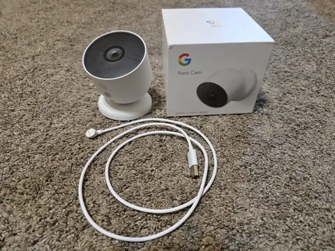Google Nest Cam Battery Indoor/Outdoor IP Security Camera 1080p White Wi-Fi