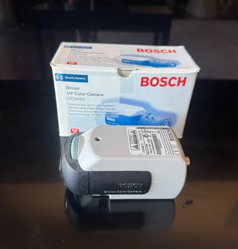 BOSCH Dinion Camera LTC0455 and LTC3374/21 NSMP Varifocal Lens CS Mount