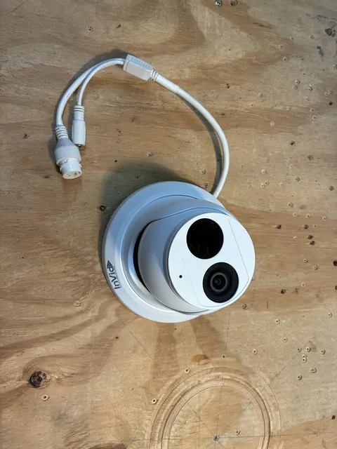 Invid Vis-p5txir28 Security Camera White Used Condition