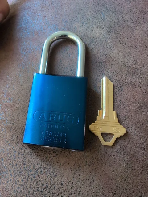 ABUS 83AL/40 Titalium Padlock Solid Aluminum Blue Long Shackle Needs Be Keyed 