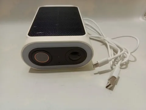 AOSU SolarCam P1 Max 4K UHD Outdoor Security Camera Used Indoors 