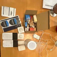 SimpliSafe Wireless Indoor Alarm System Kit w/ Keypad Motion Entry Sensor Siren