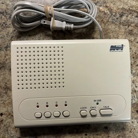 Wireless 4 Channel Intercom System. WI-4C Novi Brand tested! Working!