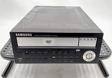 Samsung 4 Channel CCTV DVR 250GB HDD CD/RW SHR-5042N with Power Supply