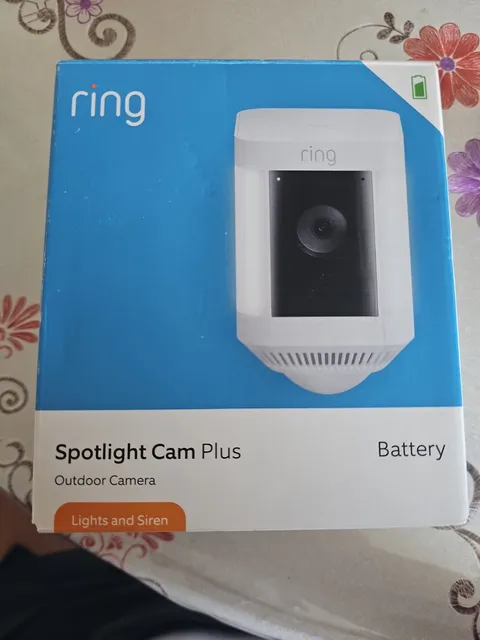 Ring Spotlight Cam Plus, Battery - White (New/Sealed )