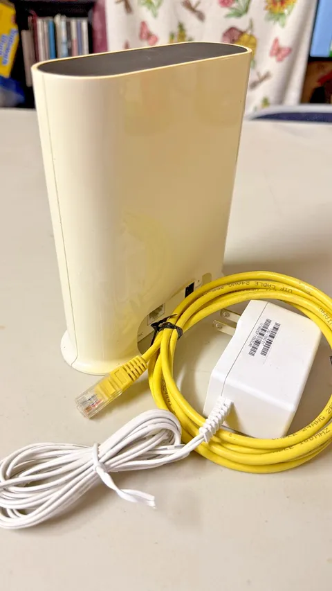 Arlo VMB5000 Ultra Smart Hub for Arlo Pro, Arlo Pro 2 and Arlo Ultra