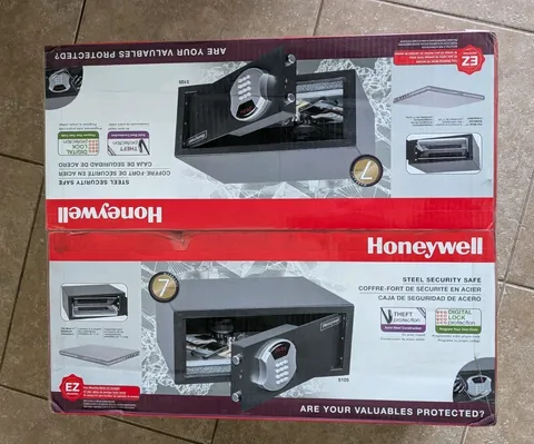 Honeywell 5105 Digital Safe Fits 17in Laptop 1.14 cu ft NIB Local Pick Up