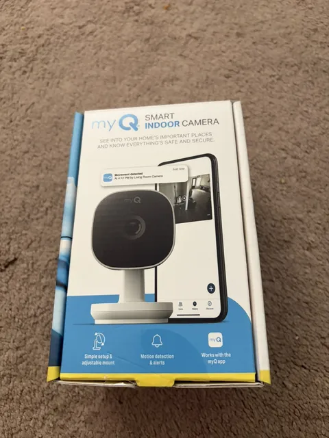 Chamberlain myQ Smart Indoor Home Camera MYQ-C13AXXW Full HD 1080p NEW