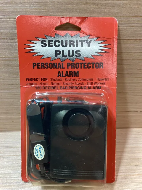 Security Plus -Personal Protector Alarm (3" x 3-1/4") 130 Decibel