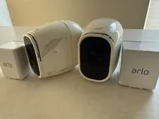 Arlo Wireless IP/Network Wi-Fi Indoor/Outdoor Security Cameras 2-Pack White